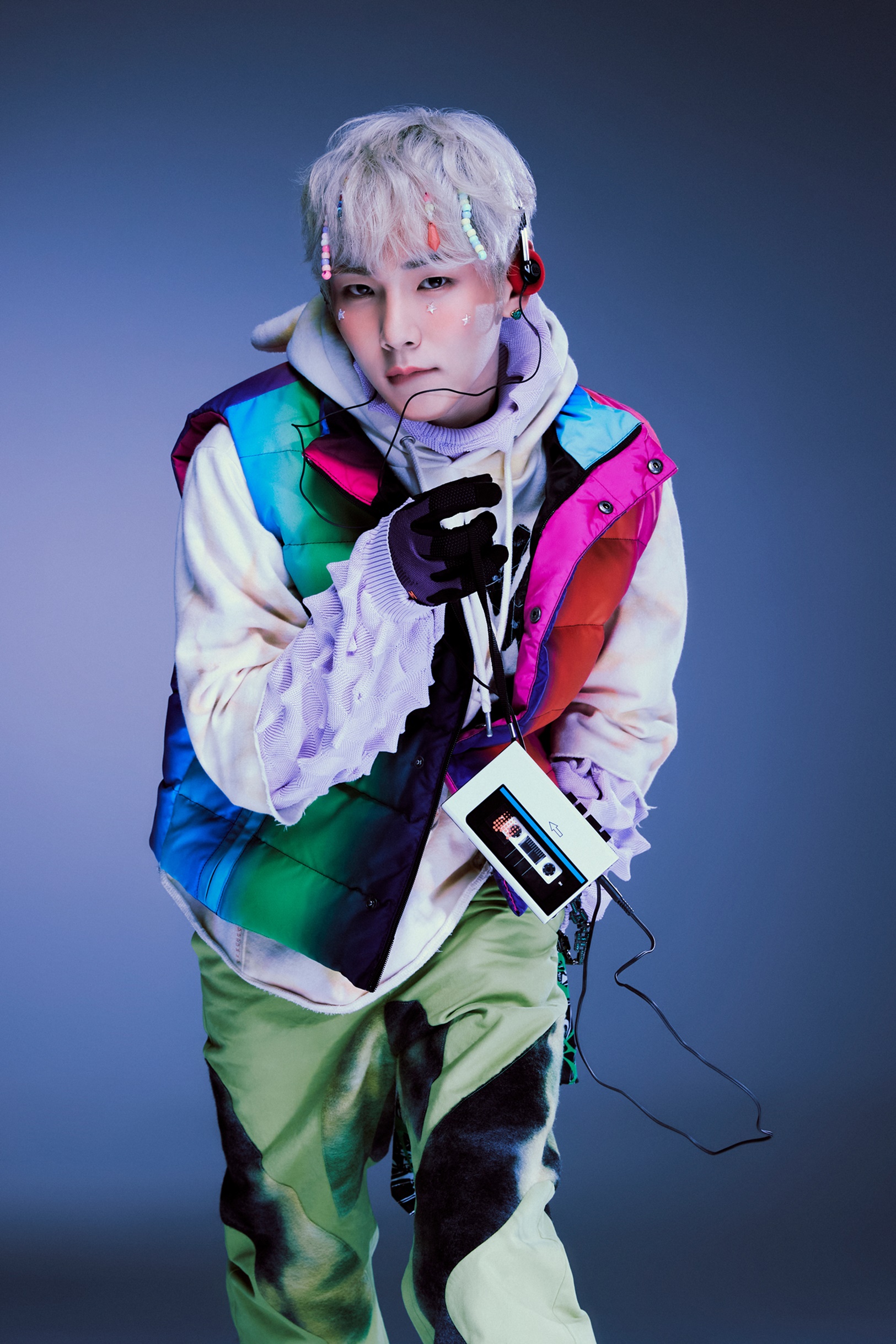 SHINee成员KEY新曲《Killer》摘得Circle下载榜单桂冠